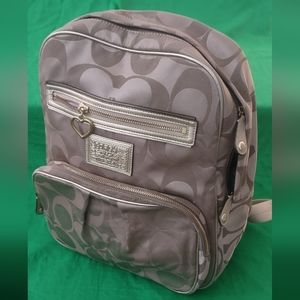 Coach Signature H1260-f20046 Gold / Light Brown Canvas / Patent Leather Backpack